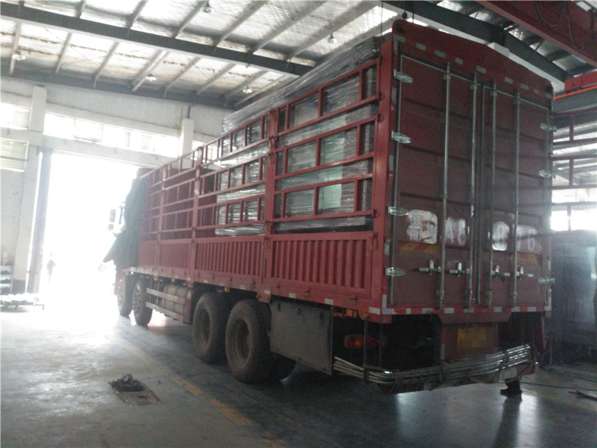 泰安公交候車亭
